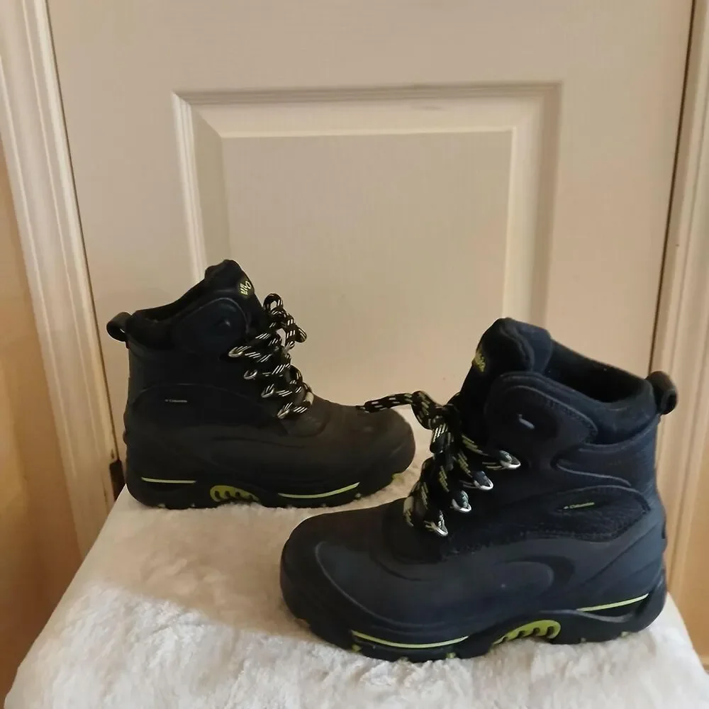 Columbia Bugaboot Black & Green Winter Snow Boots 7.5 Gorpcore Utility Outdoors